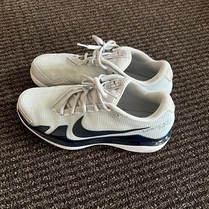 Mens  Nike Vapor pro Tennis shoes
